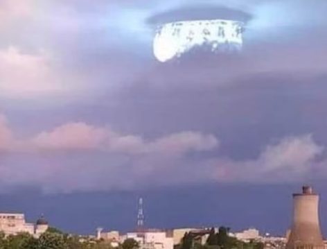 Pentagon chief reveals high-res photo of a UFO ‘mothership’: ‘A huge mini city floating in the sky’